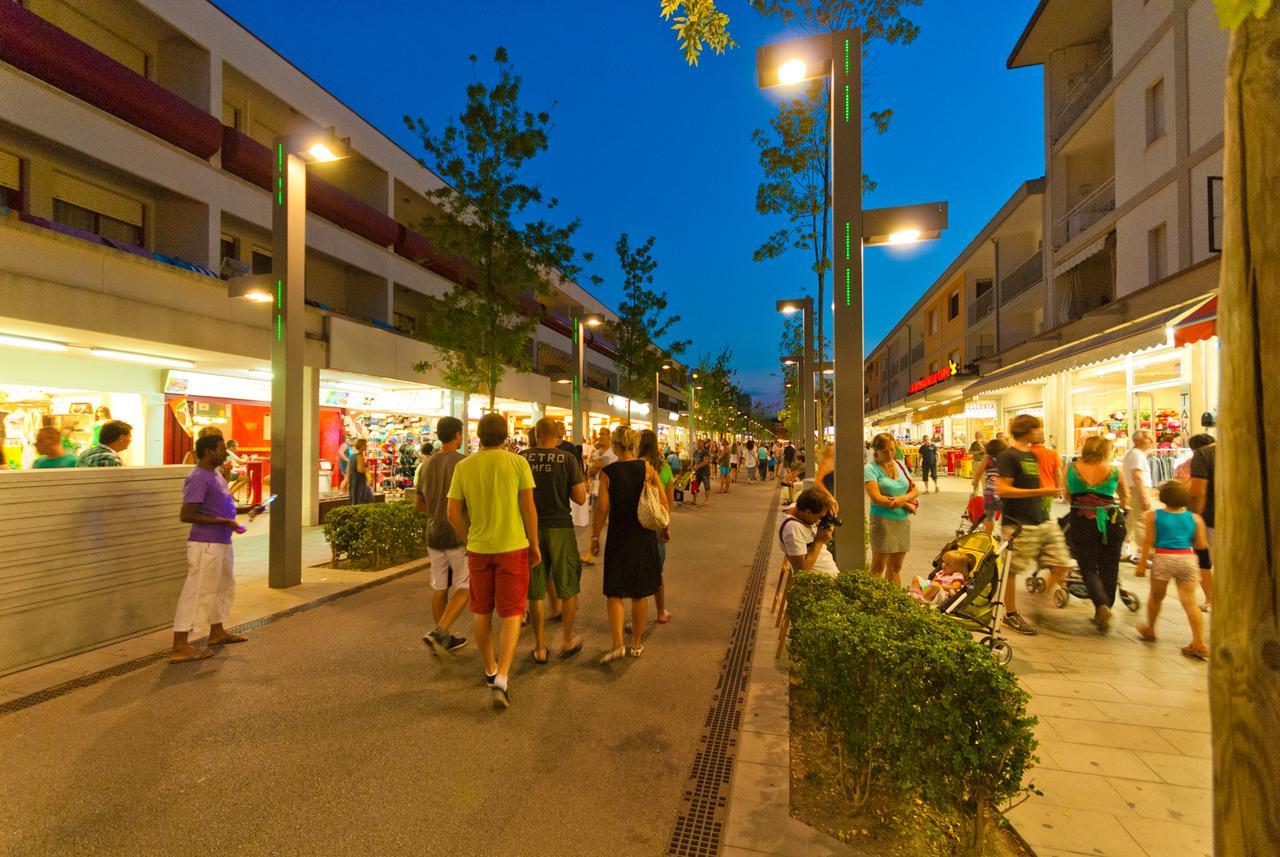 Horizon Belmare Apartments Bibione Esterno foto